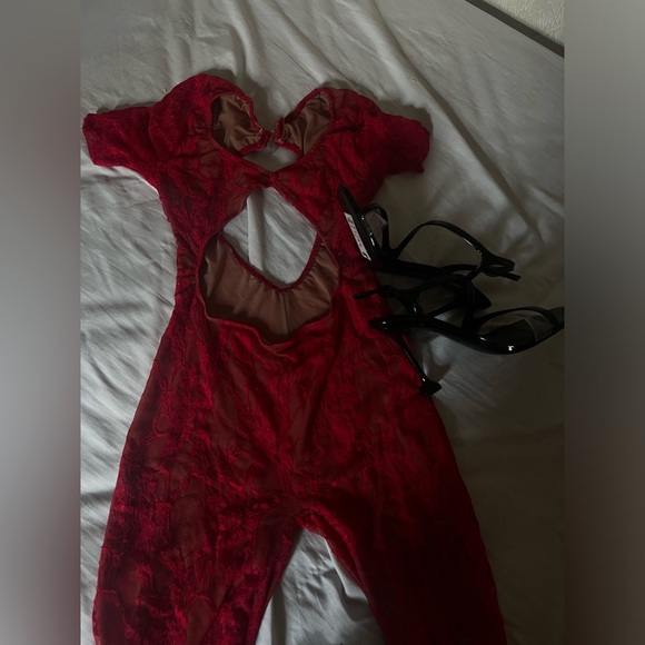 Red extra small romper from thekingofstyle - Picture 2 of 3